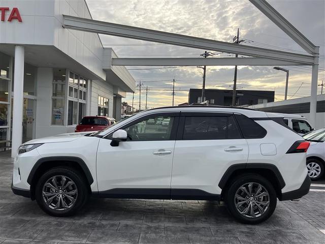 ＲＡＶ４ ハイブリッドＧ　衝突被害軽減装置　ドライブレコーダ　ＡＣ１００Ｖ電源　ワンオーナ－　バックモニター　整備記録簿　地デジＴＶ　ＬＥＤヘッドライト　スマキー　電動シ－ト　ＡＷＤ　ＴＶナビ　パワステ　横滑り防止装置　ＡＡＣ（8枚目）