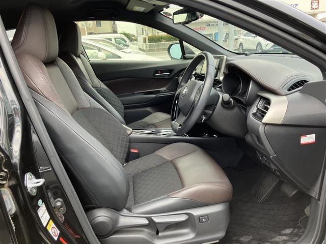 フロントシート（シートヒーター付き）