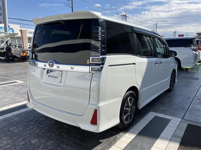 ヴォクシー ZS 煌II スマートキー・プッシュスタート バックガイドモニター セキュリティアラーム 両側パワスラドア 1オーナー ETC車載器 地デジテレビ 記録簿付き VSC LEDライト 助手席エアバック AC パワステ(9枚目)