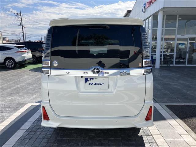 ヴォクシー ZS 煌II スマートキー・プッシュスタート バックガイドモニター セキュリティアラーム 両側パワスラドア 1オーナー ETC車載器 地デジテレビ 記録簿付き VSC LEDライト 助手席エアバック AC パワステ(11枚目)