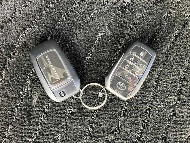 ヴェルファイア 2.5Z Gエディション 後カメラ 1オナ フルセグテレビ パワーシート スマキー クルーズコントロール ETC装備 助手席エアバック 運転席エアバッグ ドラレコ付き アルミホイール カーテンエアバック ダブルエアコン AUX(33枚目)