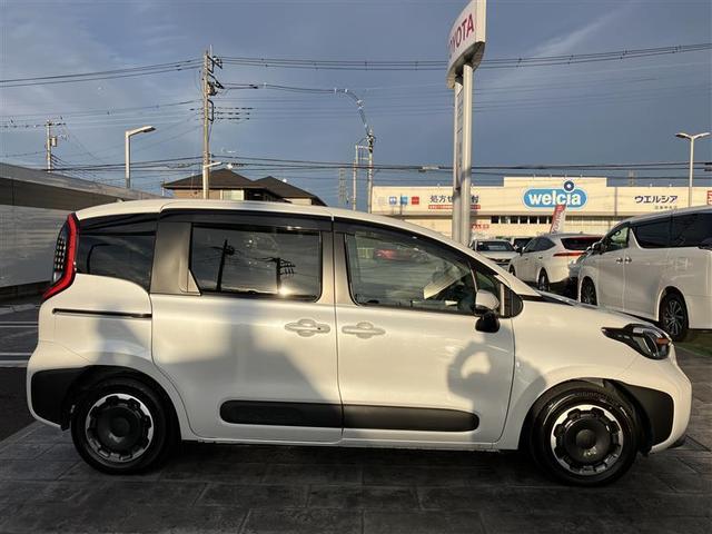 シエンタ ハイブリッドZ TSS ワンオーナ エアバック キーレスエントリー ナビTV イモビライザー 整備記録簿 バックモニター LEDヘッドライト ETC車載器 横滑り防止 スマートキー オートエアコン サイドエアバッグ(7枚目)