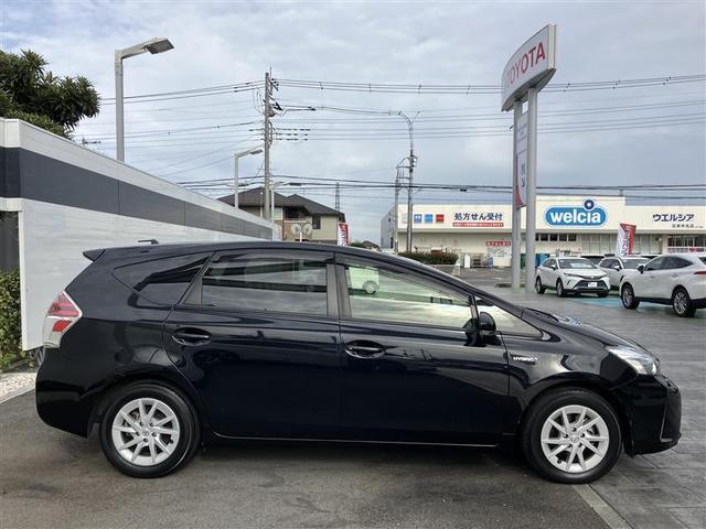 プリウスα S ワンオーナ クルコン スマキー 盗難防止システム 地デジTV 整備記録簿 パワーウィンドウ 運転席エアバッグ サイドカーテンエアバック デュアルエアバック ETC車載器 キーレスエントリー アルミ(7枚目)