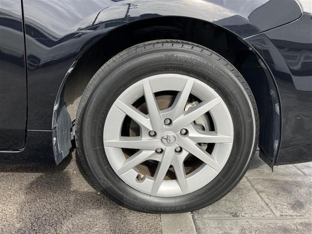 プリウスα S ワンオーナ クルコン スマキー 盗難防止システム 地デジTV 整備記録簿 パワーウィンドウ 運転席エアバッグ サイドカーテンエアバック デュアルエアバック ETC車載器 キーレスエントリー アルミ(30枚目)