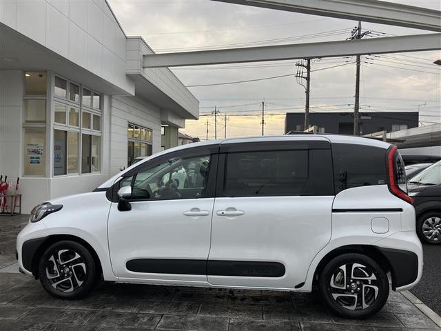 シエンタ Ｚ　１オナ　Ｗ電動ドア　ＤＶＤ再生　イモビ　クルーズＣ　ＬＥＤヘッドランプ　アルミ　ＥＴＣ　Ｓキー　横滑り防止機能　メモリーナビ　パワーウィンドウ　エアバック　ＡＢＳ　ドラレコ　カーテンエアバック　寒冷地（8枚目）