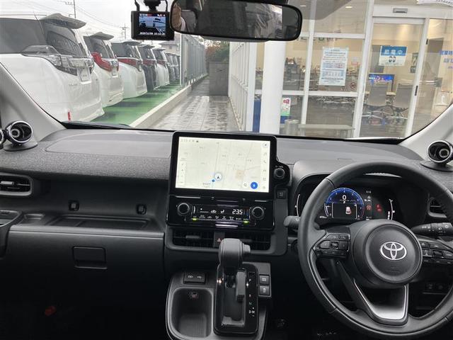 シエンタ Ｚ　１オナ　Ｗ電動ドア　ＤＶＤ再生　イモビ　クルーズＣ　ＬＥＤヘッドランプ　アルミ　ＥＴＣ　Ｓキー　横滑り防止機能　メモリーナビ　パワーウィンドウ　エアバック　ＡＢＳ　ドラレコ　カーテンエアバック　寒冷地（17枚目）