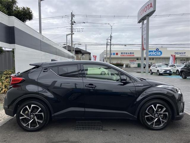 Ｃ－ＨＲ Ｇ　ＴＳＳ　ワンオナ　定期点検記録簿　バックモニタ　イモビライザー　ナビ＆ＴＶ　ＥＴＣ付　キーフリーシステム　スマキー　横滑り防止機能　クルーズＣ　ワンセグＴＶ　ドライブレコ－ダ－　エアバッグ　アルミ（7枚目）