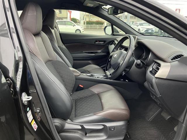 Ｃ－ＨＲ Ｇ　ＴＳＳ　ワンオナ　定期点検記録簿　バックモニタ　イモビライザー　ナビ＆ＴＶ　ＥＴＣ付　キーフリーシステム　スマキー　横滑り防止機能　クルーズＣ　ワンセグＴＶ　ドライブレコ－ダ－　エアバッグ　アルミ（17枚目）