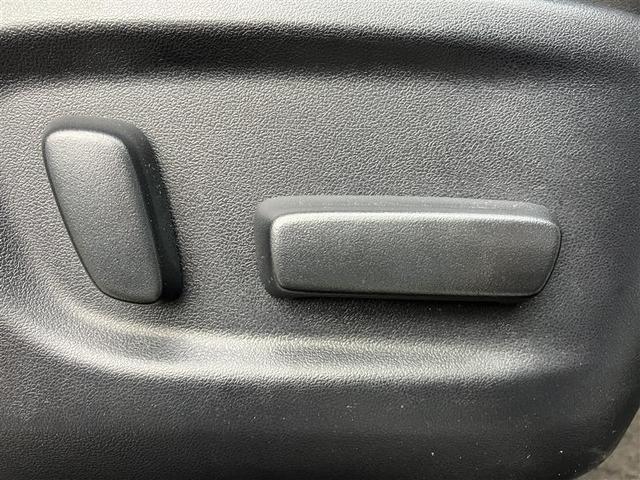 ヴェルファイアハイブリッド ＺＲ　Ｇエディション　地上デジタル　レザー　ミュージックプレイヤー接続可　横滑り防止機能　１００Ｖ　ＬＥＤ　ドラレコ付き　寒冷地仕様車　記録簿付　ナビ＆ＴＶ　Ｗエアコン　スマキー　メモリーナビ　電動シート　盗難防止装置（23枚目）