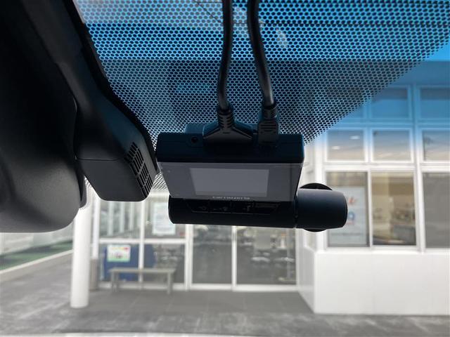 ヴェルファイアハイブリッド ＺＲ　Ｇエディション　地上デジタル　レザー　ミュージックプレイヤー接続可　横滑り防止機能　１００Ｖ　ＬＥＤ　ドラレコ付き　寒冷地仕様車　記録簿付　ナビ＆ＴＶ　Ｗエアコン　スマキー　メモリーナビ　電動シート　盗難防止装置（28枚目）