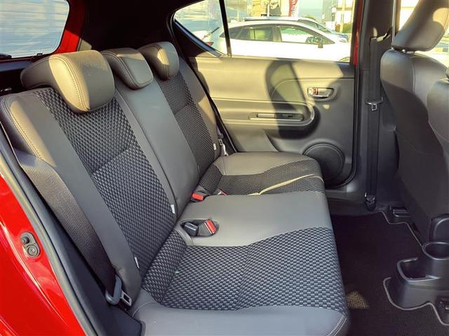 アクア クロスオーバー　グラム　セキュリティアラーム　点検記録簿　ＤＶＤ再生　ＬＥＤヘッドランプ　バックカメラ　ワンオーナー　メモリーナビ　ドラレコ　アルミ　ナビ＆ＴＶ　横滑り防止　キーレス　エアバック　ミュージックプレイヤー接続可（18枚目）