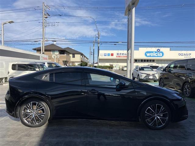 プリウス Ｚ　リアカメラ　パノラマサンルーフ　プリクラッシュ　ＰＷシート　１オーナ　メモリナビ　ＡＣ１００Ｖ電源　ＬＥＤランプ　ナビ・ＴＶ　オートクルーズ　アルミホイール　ドライブレコーダ　ＡＣ　運転席エアバッグ（7枚目）