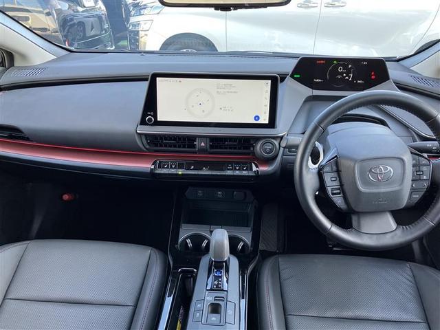 プリウス Ｚ　リアカメラ　パノラマサンルーフ　プリクラッシュ　ＰＷシート　１オーナ　メモリナビ　ＡＣ１００Ｖ電源　ＬＥＤランプ　ナビ・ＴＶ　オートクルーズ　アルミホイール　ドライブレコーダ　ＡＣ　運転席エアバッグ（17枚目）