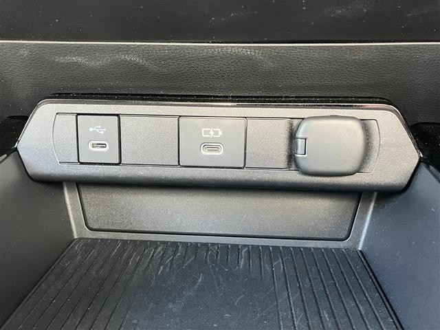 プリウス Ｚ　リアカメラ　パノラマサンルーフ　プリクラッシュ　ＰＷシート　１オーナ　メモリナビ　ＡＣ１００Ｖ電源　ＬＥＤランプ　ナビ・ＴＶ　オートクルーズ　アルミホイール　ドライブレコーダ　ＡＣ　運転席エアバッグ（23枚目）