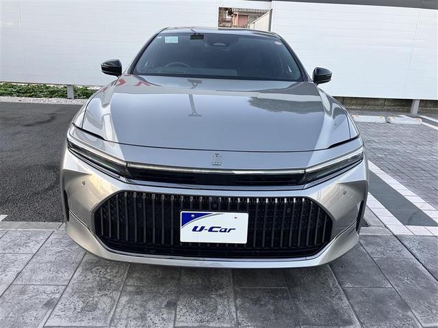 クラウン Ｚ　レザーシート　ＬＥＤヘッドライト　１オナ　地デジＴＶ　ＡＢＳ　ＡＣ１００Ｖ　パワーシート　バックモニター　スマートキー　ＥＴＣ　ドライブレコーダー　アルミホイール　エアコン　盗難防止装置　メモリーナビ（5枚目）