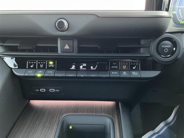 クラウン Ｚ　レザーシート　ＬＥＤヘッドライト　１オナ　地デジＴＶ　ＡＢＳ　ＡＣ１００Ｖ　パワーシート　バックモニター　スマートキー　ＥＴＣ　ドライブレコーダー　アルミホイール　エアコン　盗難防止装置　メモリーナビ（20枚目）