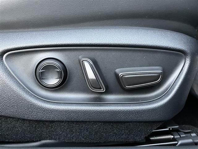 クラウン Ｚ　レザーシート　ＬＥＤヘッドライト　１オナ　地デジＴＶ　ＡＢＳ　ＡＣ１００Ｖ　パワーシート　バックモニター　スマートキー　ＥＴＣ　ドライブレコーダー　アルミホイール　エアコン　盗難防止装置　メモリーナビ（25枚目）