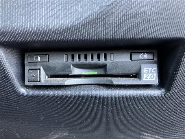 アクア クロスオーバー グラム セキュリティアラーム 点検記録簿 DVD再生 LEDヘッドランプ バックカメラ ワンオーナー メモリーナビ ETC ドラレコ アルミ ナビ&TV 横滑り防止 キーレス エアバック オートエアコン(15枚目)