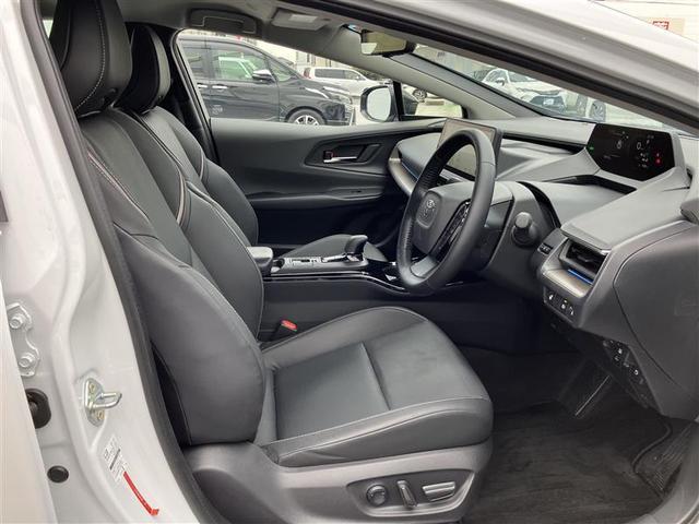 プリウス Ｚ　元当社社用車　プリクラッシュ　試乗車　ＰＷシート　１オーナ　メモリナビ　ＡＣ１００Ｖ電源　ＬＥＤランプ　ナビ・ＴＶ　オートクルーズ　アルミホイール　ドライブレコーダ　ＡＣ　運転席エアバッグ　ＥＴＣ付（16枚目）