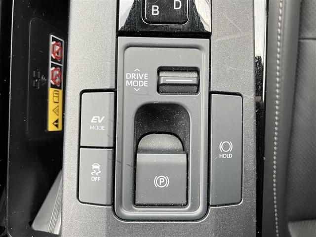 プリウス Ｚ　元当社社用車　プリクラッシュ　試乗車　ＰＷシート　１オーナ　メモリナビ　ＡＣ１００Ｖ電源　ＬＥＤランプ　ナビ・ＴＶ　オートクルーズ　アルミホイール　ドライブレコーダ　ＡＣ　運転席エアバッグ　ＥＴＣ付（25枚目）