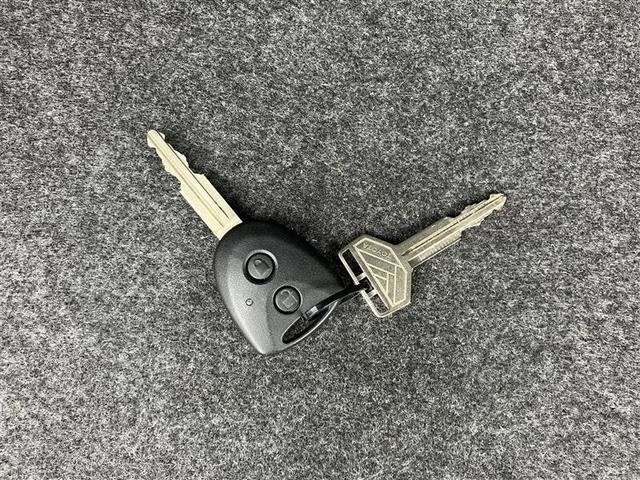 ピクシスエポック X SAIII LEDライト Iストップ 横滑り防止 ドライブレコーダー キーレス AUX 踏み間違い防止アシスト ワンセグTV マニュアルエアコン ワンオーナー ABS メモリーナビ Wエアバック ナビTV 記録簿(24枚目)