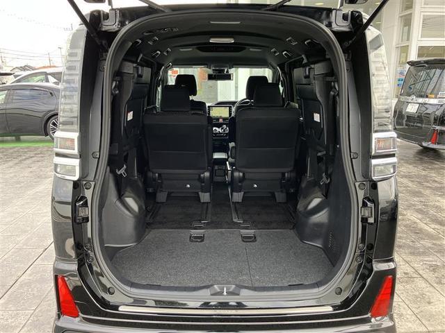 ヴォクシー ＺＳ　キラメキ　モデリスタ製フルエアロ　純正１０型メモリーナビ（12枚目）