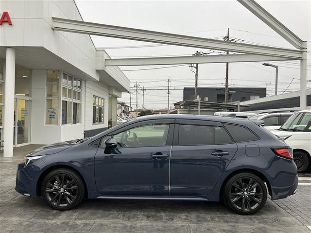 カローラツーリング ハイブリッド　ダブルバイビー　メディアプレイヤー接続　バックモニター　フルセグＴＶ　ＬＥＤライト　ワンオーナー　点検記録簿　クルコン　横滑り防止　盗難防止装置　ナビ・ＴＶ　ドライブレコーダー　エアバッグ　ＥＴＣ　ＡＢＳ　キーレス（8枚目）