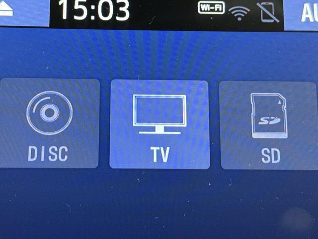 ＷＳ　ＬＥＤヘッド　ＡＣ１００Ｖ電源　Ｂカメ　横滑り防止機能　パワーシート　オートクルーズ　インテリキー　フルセグＴＶ　ＤＶＤ　アルミ　エアバッグ　パワーウィンドウ　メモリ－ナビ　ＡＢＳ　キーフリー(7枚目)