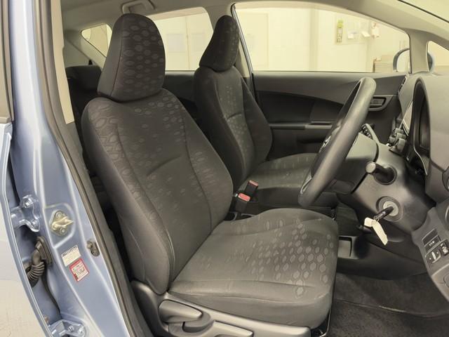 ラクティス X ナビ バックモニター リモコンキー ETC車載器 メモリーナビゲーション ワンセグテレビ ワンセグTV 助手席エアバッグ マニュアルエアコン 運転席助手席エアバッグ ABS 横滑り防止機能(13枚目)