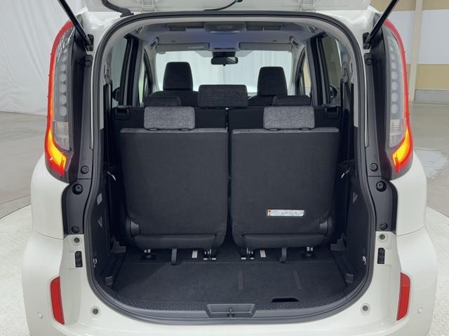 シエンタ Ｚ　衝突軽減　ナビ　パノラミックビュー　Ｗ電動ドア　イモビ　クルーズコントロール　ＬＥＤヘッドランプ　アルミ　ＥＴＣ　横滑り防止機能　メモリーナビ　記録簿　ＡＢＳ　ドラレコ　カーテンエアバック（16枚目）