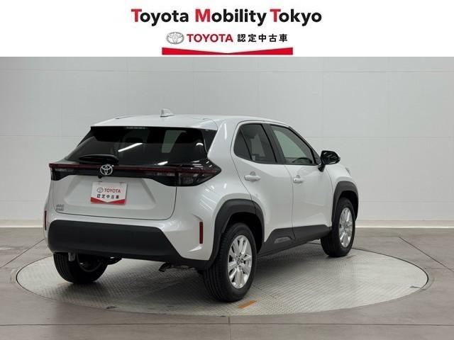 ヤリスクロス Ｇ　衝突軽減　ディスプレイオーディオ　バックモニター　ＥＴＣ装備　スマートエントリー　イモビライザー　オートエアコン　アルミホイール　キーレス　クルコン　ＡＢＳ　ドライブレコーダー　エアバッグ（2枚目）