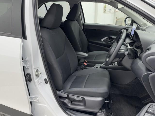 ヤリスクロス Ｇ　衝突軽減　ディスプレイオーディオ　バックモニター　ＥＴＣ装備　スマートエントリー　イモビライザー　オートエアコン　アルミホイール　キーレス　クルコン　ＡＢＳ　ドライブレコーダー　エアバッグ（15枚目）