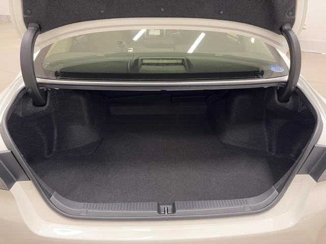 マークＸ ２５０Ｇ　Ｆパッケージ　衝突軽減　ナビ　バックモニター　サイドエアバック　ＡＵＸ接続　地デジＴＶ　オートクルーズ　ナビＴＶ　整備点検記録簿　リモコンキー　ドラレコ　オートエアコン　運転席助手席エアバッグ　ＥＴＣ　ＡＢＳ（16枚目）