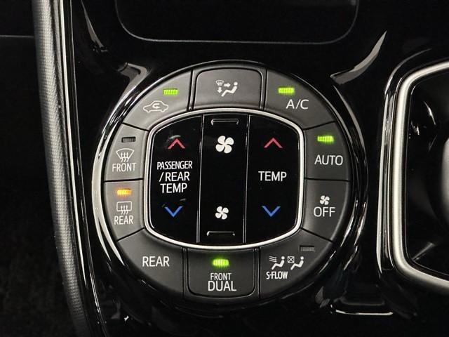 ノア ハイブリッドＳｉ　ダブルバイビーＩＩ　衝突軽減　ナビ　後席モニター　Ｂカメラ　両側パワースライドドア　横滑り防止装置　記録簿有　ＬＥＤ　地デジ　ドラレコ　１オーナー　オートクルーズ　ＤＶＤ再生　メモリナビ　ＥＴＣ　ナビ＆ＴＶ　ＡＢＳ（10枚目）