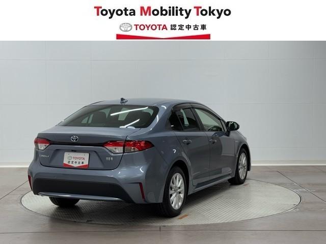 カローラ ハイブリッド　Ｓ　衝突軽減　ナビ　バックモニター　スマートキー　横滑り防止機能　ＬＥＤヘッドライト　ミュージックプレイヤー接続可　点検記録簿　盗難防止装置　オートエアコン　クルコン　メモリナビ　１６ＡＷ（2枚目）