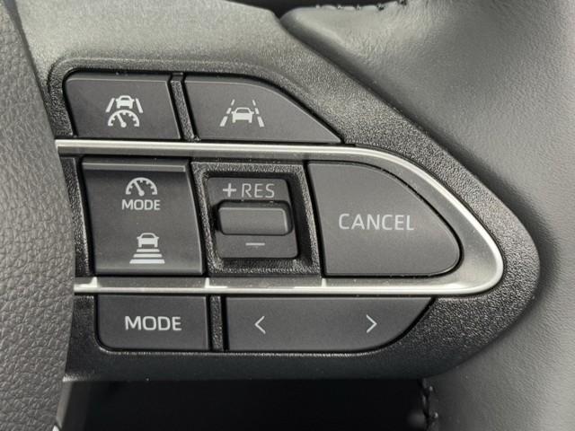 ヴォクシー ハイブリッドS-Z 衝突軽減 ナビ バックモニター モデリスタエアロ DVD再生機能 スマートキー 横滑防止装置 地デジTV クルーズコントロール 1オナ オートエアコン パワーBドア エアバッグ ABS 100V充電(9枚目)