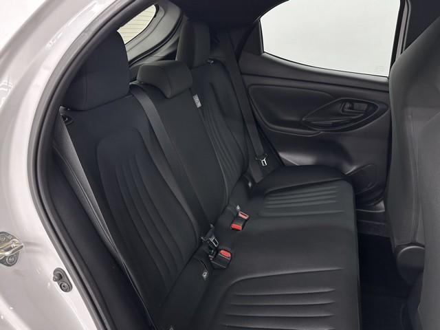 ヤリス ハイブリッドX 衝突軽減 踏み間違い防止 ナビ バックモニター カーテンエアバッグ リモコンキー ETC車載器 ワンオーナー ABS ナビ 定期点検記録簿 オートクルーズ Wエアバック(16枚目)