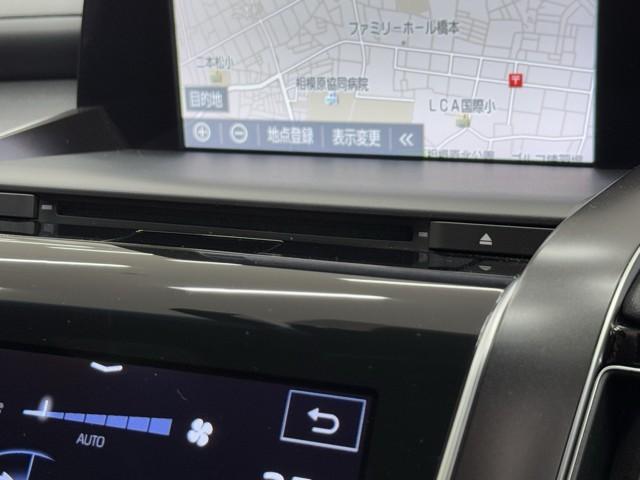 使い易いＣＤが再生できるステレオを装備してます。　お気に入りの音楽と楽しくドライブに出かけましょう。　でも、外の音が聞こえないと危険ですので安全の為にも音量は控えめにしましょう。