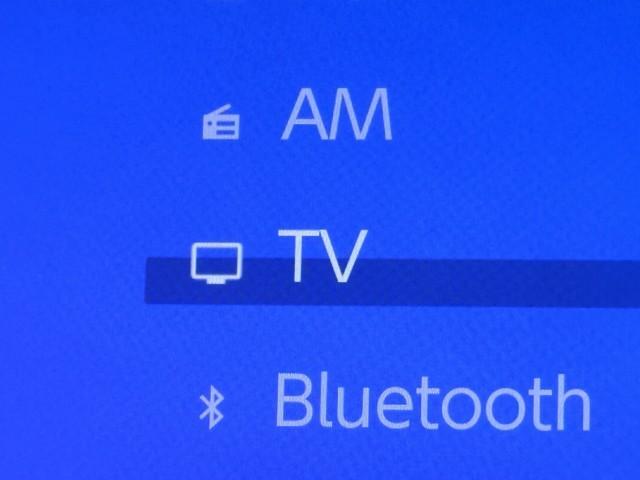 クラウンクロスオーバー RSアドバンスド 衝突軽減 サンル-フ ナビ パノラミックビュー クルーズコントロール 横滑り防止 フルセグTV パワーシート レザーシート LED アルミホイール AC100V スマートキー ナビ&TV BSM(7枚目)