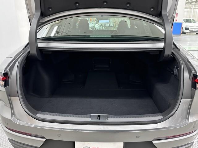 クラウンクロスオーバー RSアドバンスド 衝突軽減 サンル-フ ナビ パノラミックビュー クルーズコントロール 横滑り防止 フルセグTV パワーシート レザーシート LED アルミホイール AC100V スマートキー ナビ&TV BSM(18枚目)