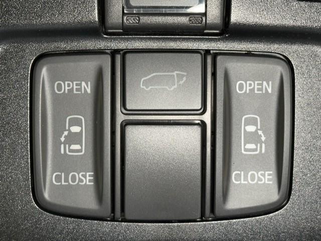 ヴェルファイアハイブリッド Ｖ　Ｌエディション　衝突軽減　ナビ　後席モニター　バックモニター　地デジ　ＬＥＤ　本革　クルコン　両側電動ドア　１００Ｖ電源　ＤＶＤ再生　メモリーナビ　記録簿　４ＷＤ　ＥＴＣ　スマートキー　３列シート　ドラレコ（13枚目）