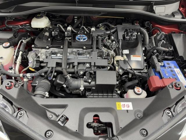 C-HR G 衝突軽減 ナビ パノラミックビュー スマートキー LEDライト Bカメ 盗難防止システム 半革シート オートクルーズコントロール 整備記録簿 スマートキー アルミホイール ナビ付 BSM(19枚目)