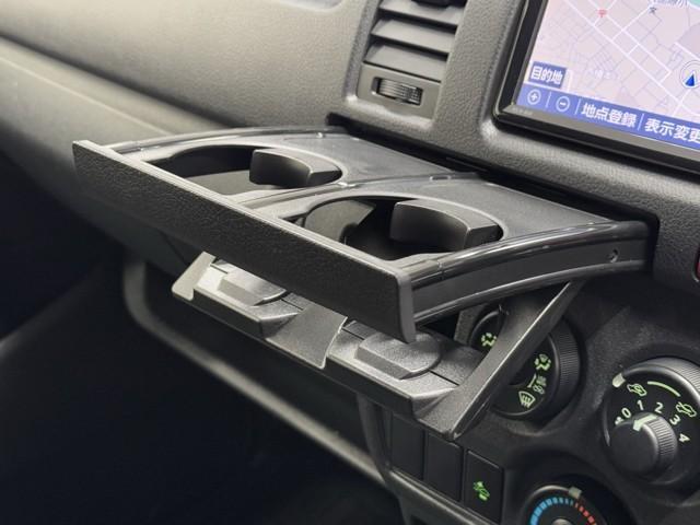 ハイエースバン ロングジャストローDXGLパック 衝突軽減 ナビ パノラミックビュー ジャストロー キーレスエントリー パワーウィンドウ マニュアルエアコン エアバッグ 記録簿 ドラレコ ミュージックプレイヤー接続可 メモリナビ ETC(11枚目)