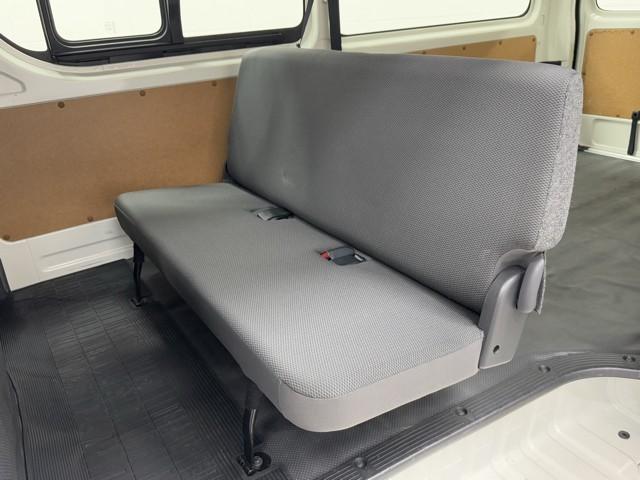ハイエースバン ロングＤＸ　衝突軽減　ＩＣＳ　リモコンキー　パワーウィンドウ　運転席エアバッグ　横滑り防止　整備点検記録簿　イモビ付　エアコン　ＡＢＳ　キーレス　ＥＴＣ付　ドライブレコーダー（14枚目）