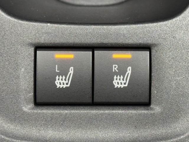 アクア Ｚ　衝突軽減　ナビ　パノラミックビューモニター　ＬＥＤ　スマートキー　１００Ｖ電源　イモビライザー　アルミホイール　ドライブレコーダー　オートクルーズコントロール　点検記録簿　カーテンエアバッグ　ＥＴＣ（14枚目）