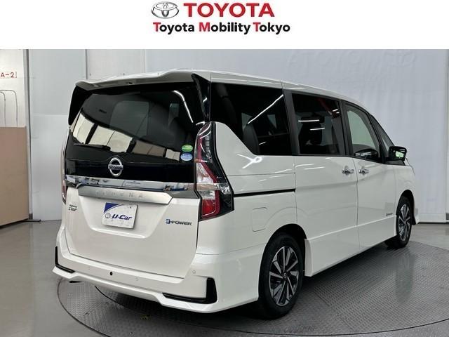 セレナ ｅ－パワー　ハイウェイスターＶ　衝突軽減　ＢＳＭ　ナビ　パノラミックビュー　後席モニター　地デジ　ミュージックプレイヤー接続可　３列シート　クルーズコントロール　横滑り防止機能　スマキー　バックカメラ　ＬＥＤ　点検記録簿付　ＥＴＣ（2枚目）