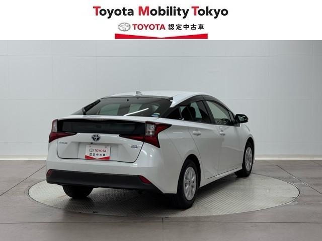 プリウス Ｓ　衝突軽減　ナビ　バックモニター　１００Ｖ　取説記録簿　スマートキ－　メモリーナビゲーション　ＬＥＤヘッドライト　ＥＴＣ車載器　フルオートエアコン　クルーズコントロール　エアバッグ　ドラレコ（2枚目）