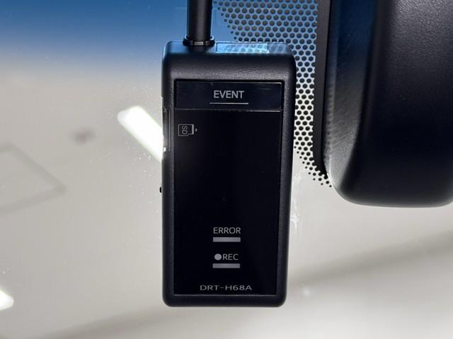 ハリアー Ｇ　衝突回避ブレーキ　ナビ　バックモニター　クルーズコントロール　スマートキー　記録簿有　１オーナ　横滑防止装置　ＬＥＤランプ　１８インチＡＷ　ＥＴＣ車載器　パワーバックドア　ナビ（8枚目）