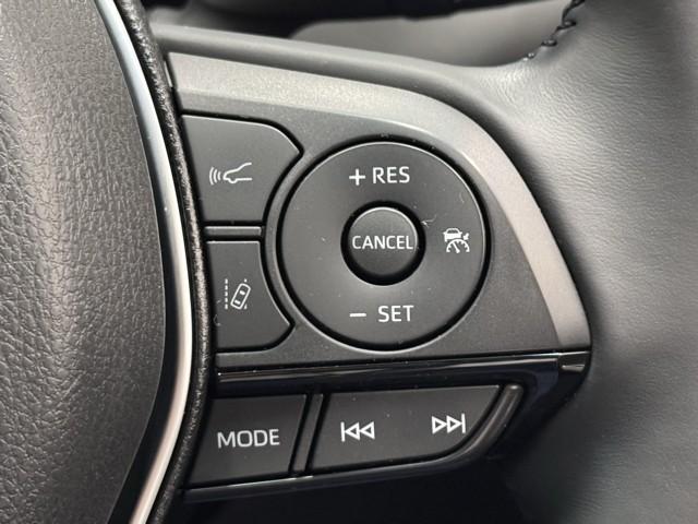 ハリアー Ｇ　衝突回避ブレーキ　ナビ　バックモニター　クルーズコントロール　スマートキー　記録簿有　１オーナ　横滑防止装置　ＬＥＤランプ　１８インチＡＷ　ＥＴＣ車載器　パワーバックドア　ナビ（10枚目）