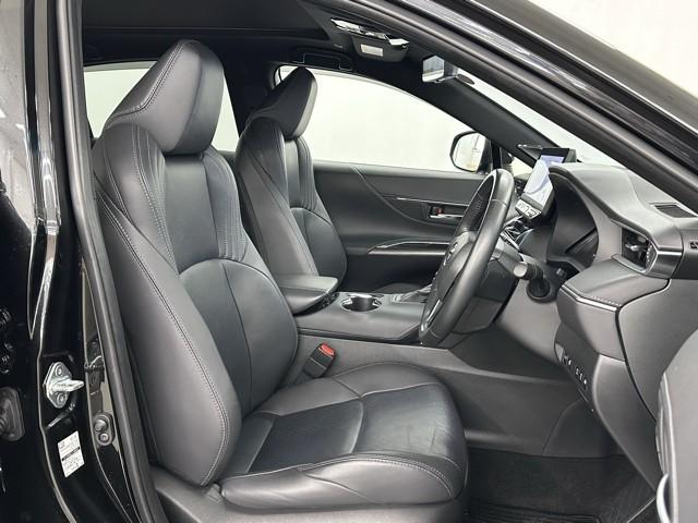 ハリアーハイブリッド Ｚ　レザーパッケージ　衝突軽減　ナビ　パノラミックビュー　パノラマサンルーフ　地デジ　革　ＬＥＤライト　クルーズコントロール　スマートキ－　助手席エアバック　シートエアコン　パワーシート　点検記録簿　オートエアコン（16枚目）